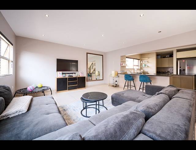3 BEDROOM HOUSE FOR SALE IN BARBEQUE DOWNS